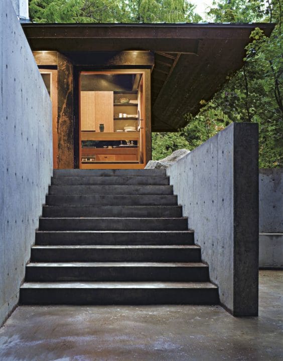 Tye River Cabin