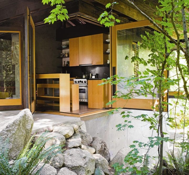 Tye River Cabin